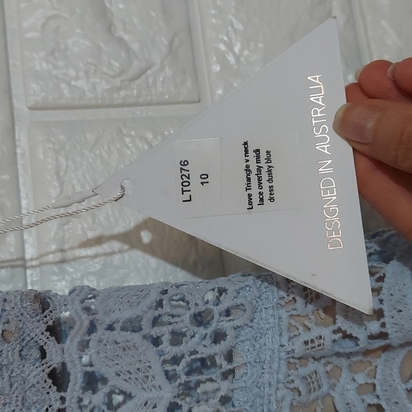 Love Triangle V Neck Lace Overlay Midi Dress Dusky Blue Small - Picture 6 of 17